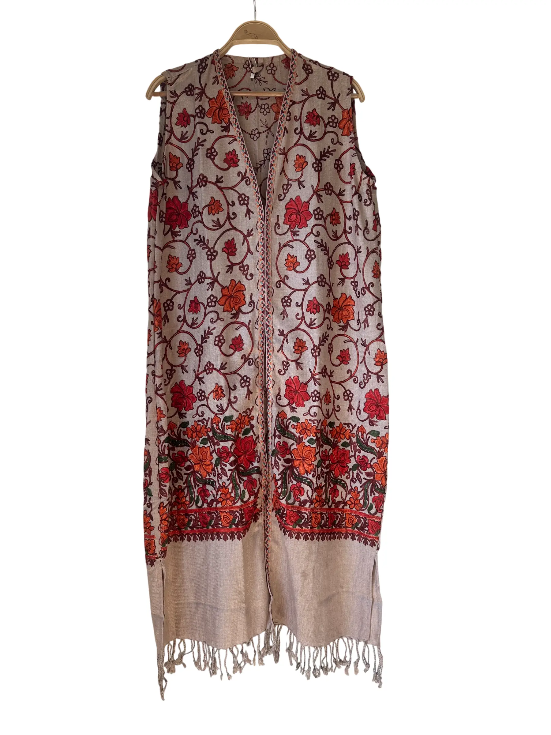01_chaleco__sari_bloom_bonzoe_estilo_indio_flores_beige